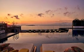 Myconian Korali Relais & Chateaux